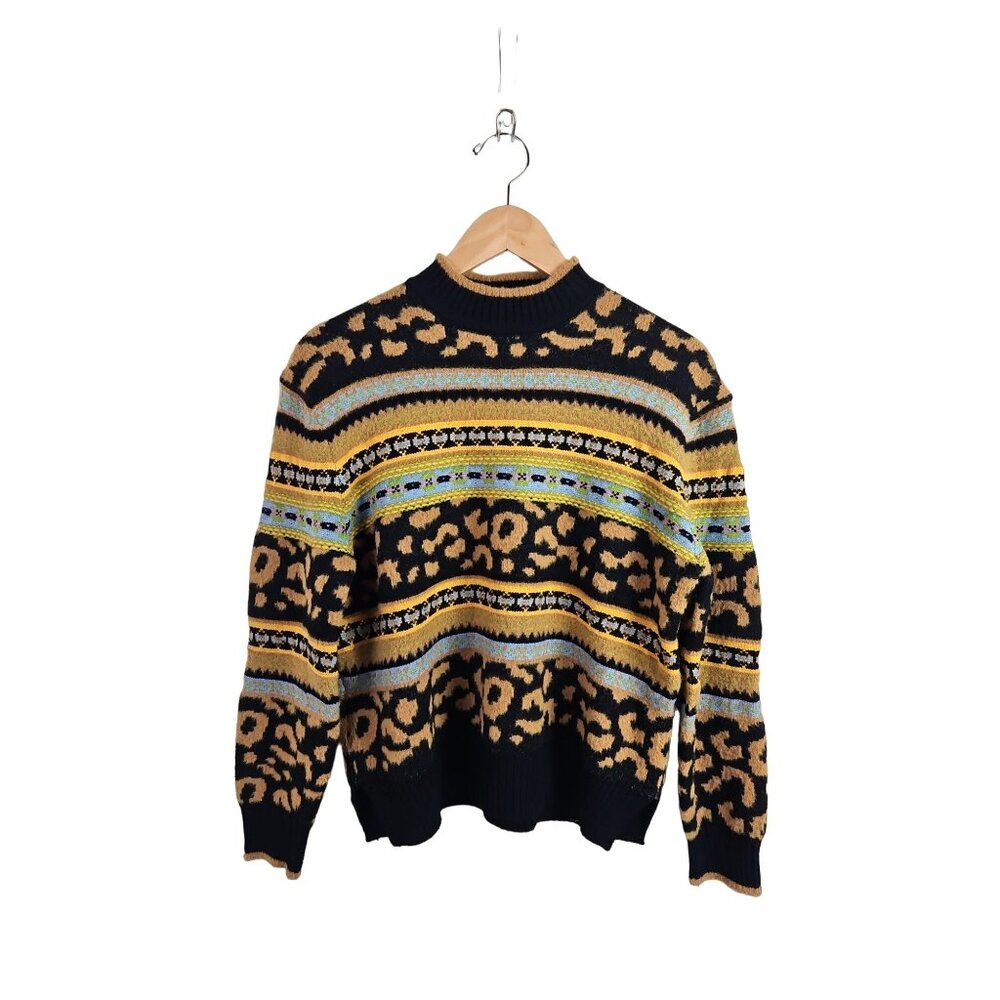 Lumina Soft Abstract Crewneck Sweater Small